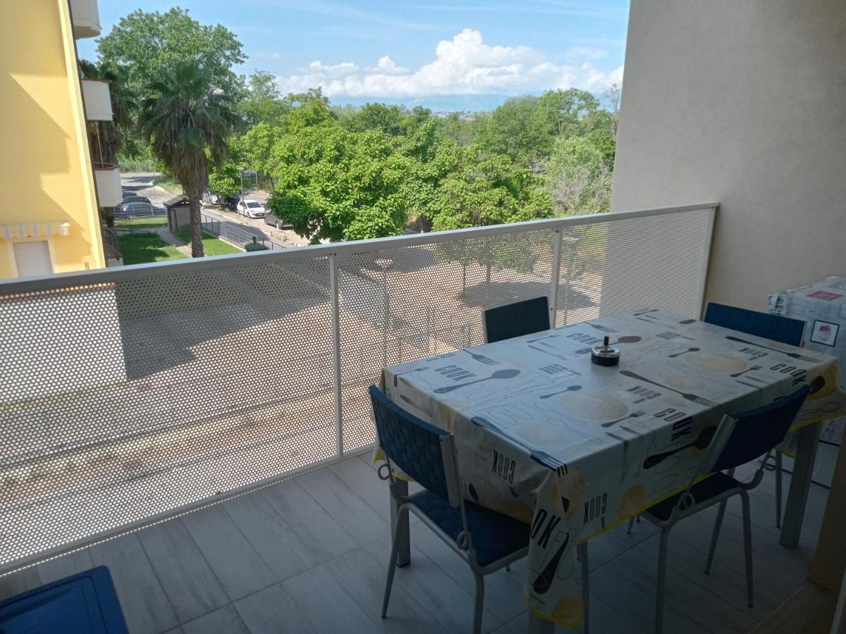 Dolce Casa Bed & Breakfast San Giovanni Teatino Exterior photo