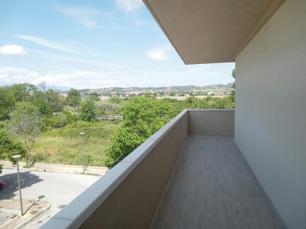Dolce Casa Bed & Breakfast San Giovanni Teatino Exterior photo